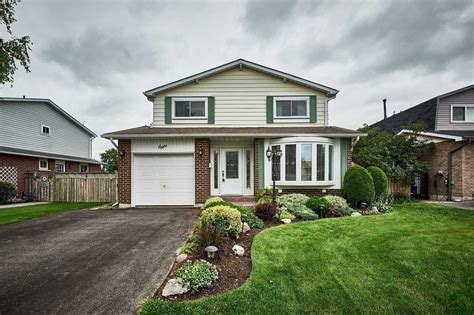 86+ Whitby Houses for Sale | Zolo.ca