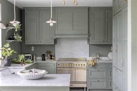 28 Corner kitchen cabinet ideas to optimize your kitchen layout - COCO ...