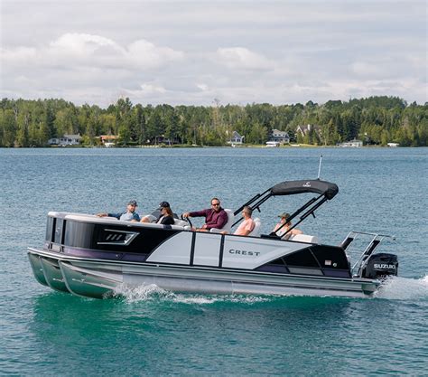 Crest Pontoons | Find Your Perfect Pontoon Boat Today!