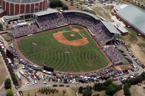 After Saturday, MSU now holds top ten on-campus attendances for NCAA ...