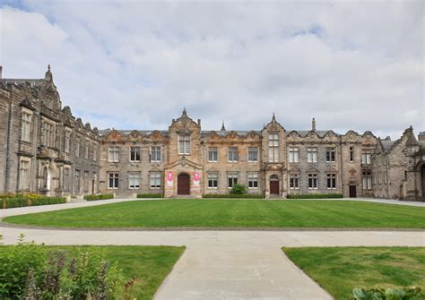 St Andrews University accused of ‘failing staff’ | Fife Today