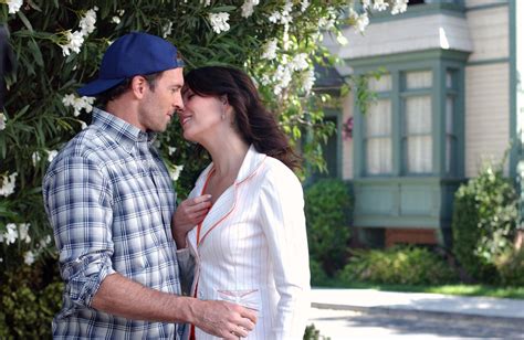 Luke and Lorelai's Wedding Scene on Gilmore Girls | POPSUGAR Entertainment