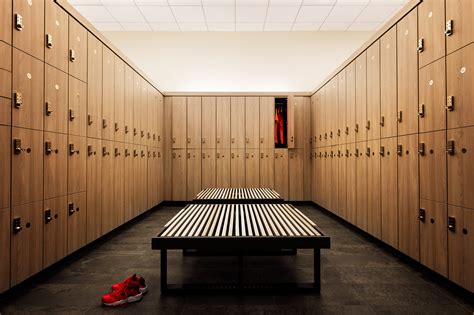 How to Secure Your Belongings: A Guide to Lockers | Lock in locker in Epping, NH 03042