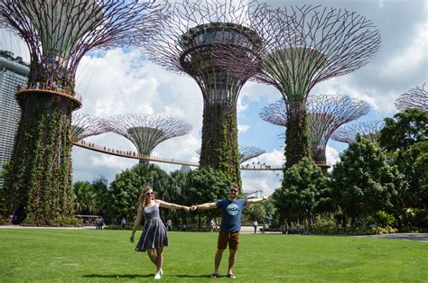 Singapore - "City In A Garden" - Out Of Office With Rebecca