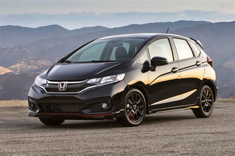 Honda Fit: Which Should You Buy, 2019 or 2020? | Cars.com