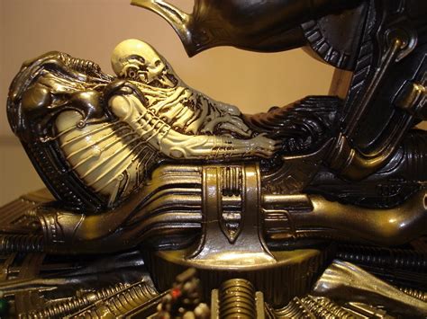 Alien Prometheus Space Jockey Resin Model - R$ 489,90 em Mercado Livre