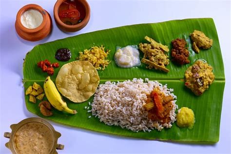 13 Lip-Smacking Vegetarian Dishes Of Kerala To Give You A Visual Treat - India Travel Blog