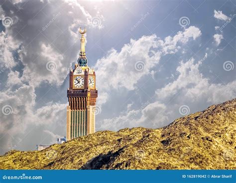 Abraj Al Bait Royal Clock Tower Makkah in Mecca, Saudi Arabia. Stock Photo - Image of scenic ...