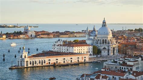 20 Must-Visit Attractions in Venice, Italy