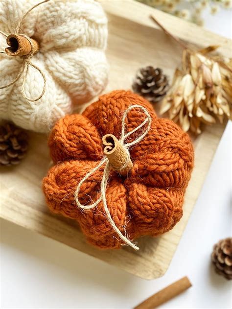 Cable Knit Pumpkin Pattern | Pumpkin pattern, Knitting, Pumpkin ...