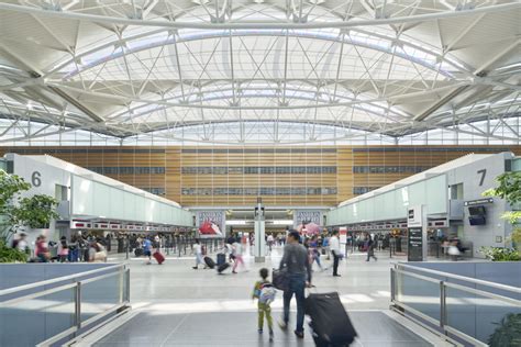 San Francisco International Airport – International Terminal – SOM