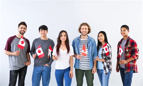 Canada’s International Student Numbers Rise Beyond 620,000 In 2021 ...