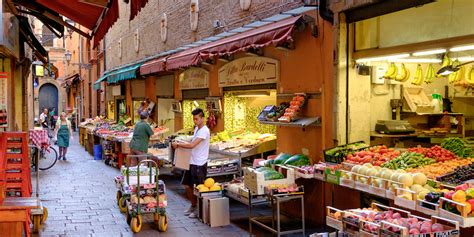 Top 5 Italian food markets you just have to visit | MiNDFOOD