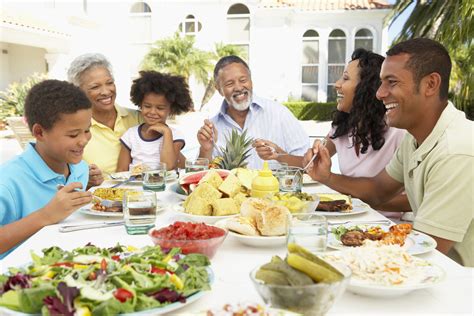 Illuminated Living: YOUR KITCHEN TABLE | Family Meal Time