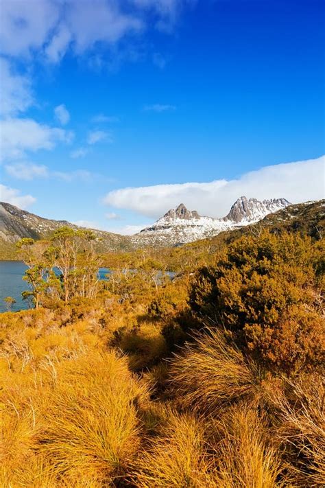 Cradle Mountain, Tasmania stock image. Image of travel - 19372821