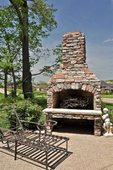 Outdoor Fireplace with Wood Storage | Outdoor wood, Outdoor fireplace plans, Outdoor fireplace