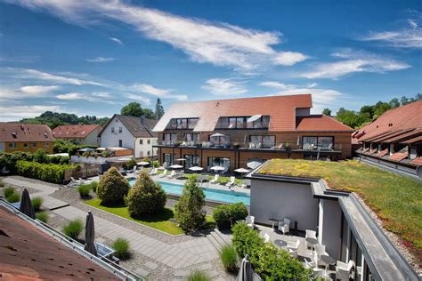 Hotel Schloss Reinach | tourismus-bw.de