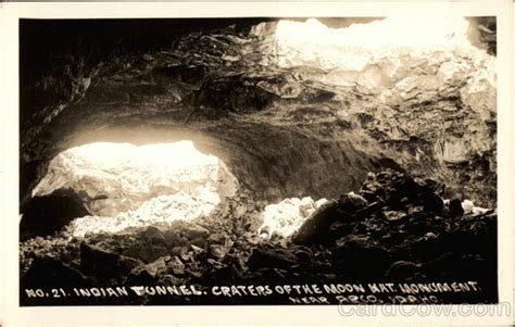 Indian Tunnel, Craters of the Moon National Monument Idaho