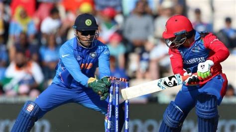 ICC World Cup 2019: MS Dhoni breaks World Record with lightning-quick ...