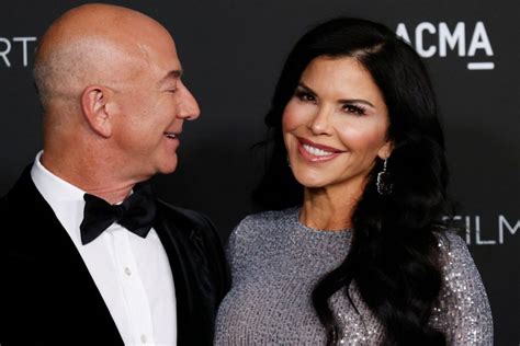 Who is Jeff Bezos' fiancee? - Honest News Reporter