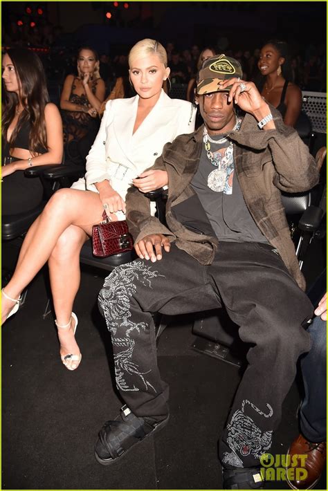 Photo: kylie jenner travis scott parents night out mtv vmas 2018 01 ...