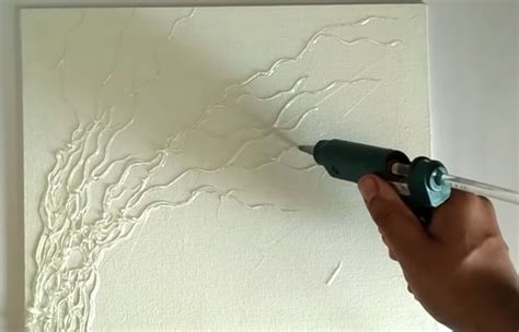 Canvas Painting Idea : Glue Gun Tree Art