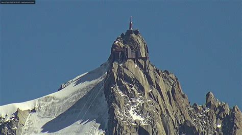 Webcam Aiguille du Midi Panoramic View - Chamonix Mont-Blanc | AlpenCams