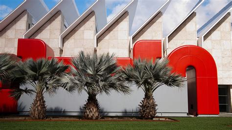 Los Angeles County Museum of Art (LACMA) — Museum Review | Condé Nast ...