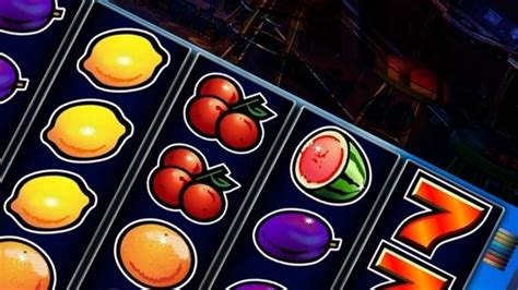 5 Ways In Which The Fruit Slot Machines Differ From The Traditional ...