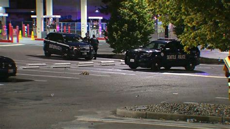 5 injured in shooting at community outreach event in Seattle: Police ...