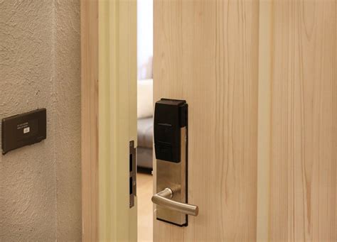 Five Security-Related Tasks For Room Attendants — LODGING