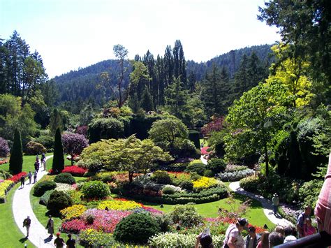 Victoria Bc Crystal Gardens - Beautiful Insanity