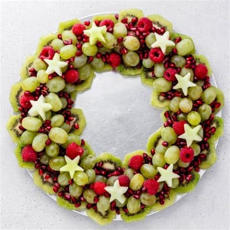 Christmas Fruit Wreath - Haute & Healthy Living