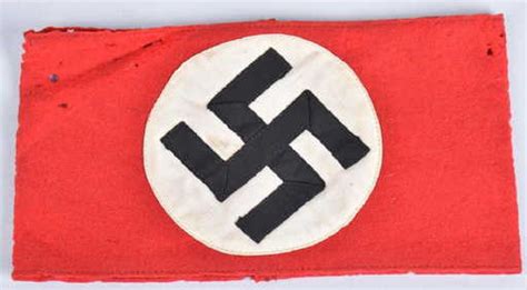 ORIGINAL WWII NAZI ARM BAND w/ SWASTIKA