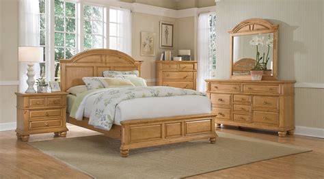 Light Wood Bedroom Set | online information