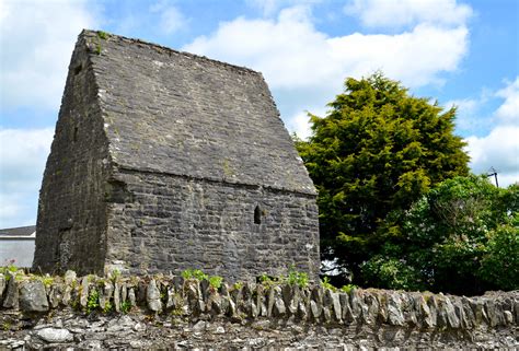 Small But Impressive – Exploring Timeless Kells, Ireland