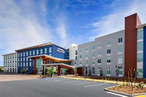 Hampton Inn and Suites San Diego Airport Liberty Station - UPDATED 2019 Prices, Reviews & Photos ...