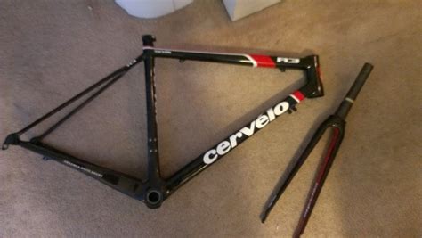 2011 *** Cervelo R3 frame and fork*** For Sale