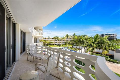 Palm Beach, FL Homes for Rent | Rentals | Corcoran