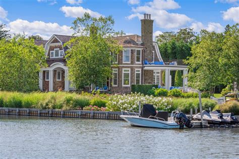 These 5 Homes with Private Docks Will Really Float Your Boat - Sotheby´s International Realty | Blog