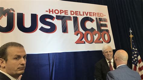 Justice holds Morgantown campaign event - WV MetroNews