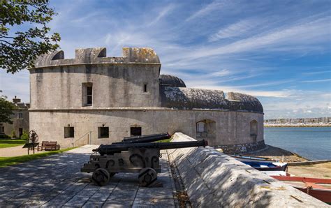 9 Castles in Dorset to Explore for Historic Days Out!