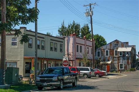 Encyclopedia Of Forlorn Places | Walnut Grove, California