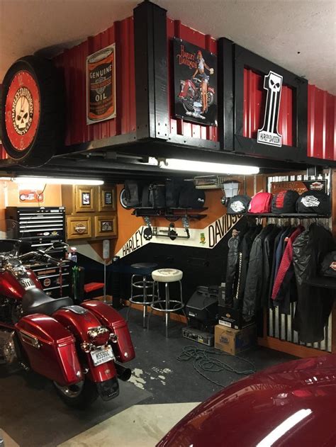 Motorcycle garage | Garage design, Man cave garage, Motorcycle garage