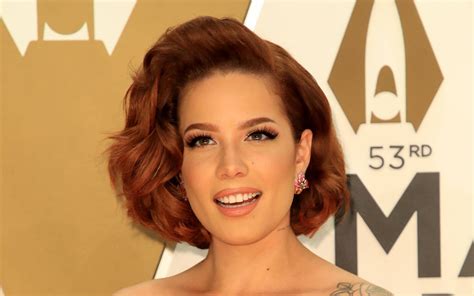 Halsey and baby daddy spark marriage rumors - The Tango