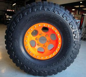 Robby Gordon Race Beadlock Trophy Truck Wheels — Toyo Racing Tires