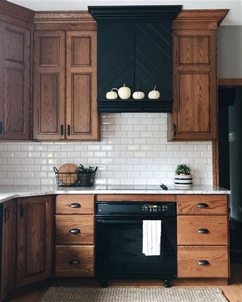 20+ Modern Farmhouse Kitchen With Oak Cabinets