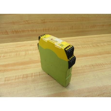 Pilz PNOZ s4 C 24VDC 3no 1no Safety Relay PNOZs4C24VDC3no1no - Used ...