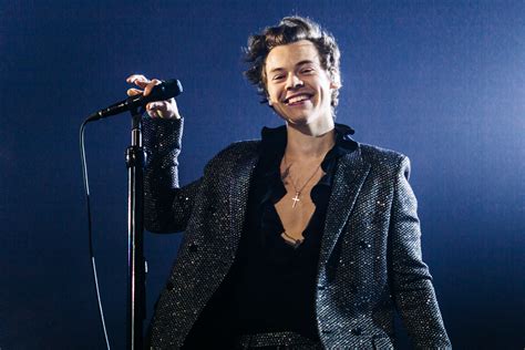 Harry Styles Announce Sophomore Album 'Fine Line' - Rolling Stone