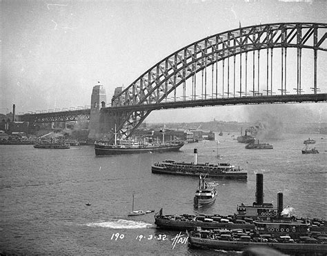 Sydney Harbour Bridge celebrations 1932 | Sydney harbour bridge, Old photos, New south wales